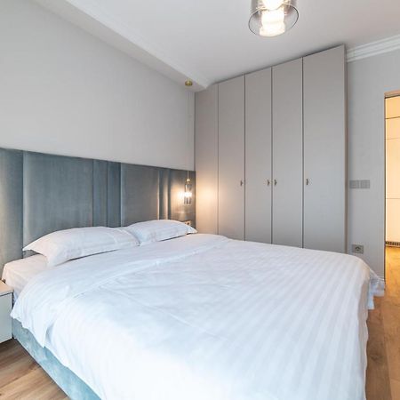 Opera Apartments คลูจ-นาโปกา ภายนอก รูปภาพ