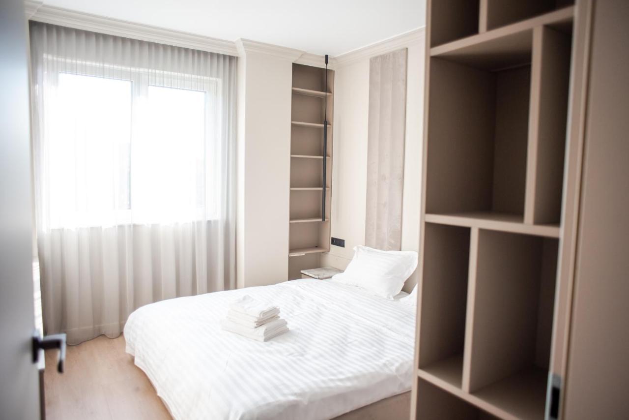 Opera Apartments คลูจ-นาโปกา ภายนอก รูปภาพ