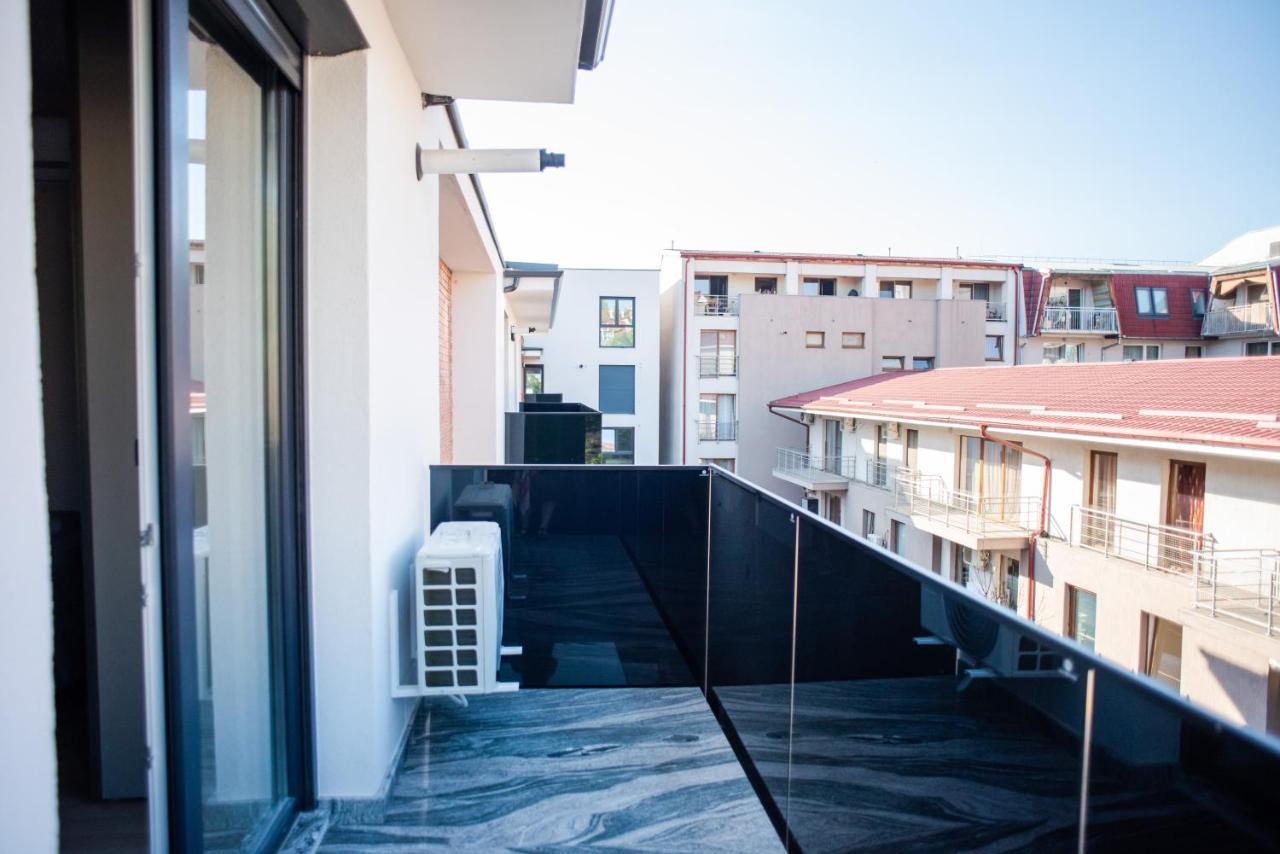 Opera Apartments คลูจ-นาโปกา ภายนอก รูปภาพ