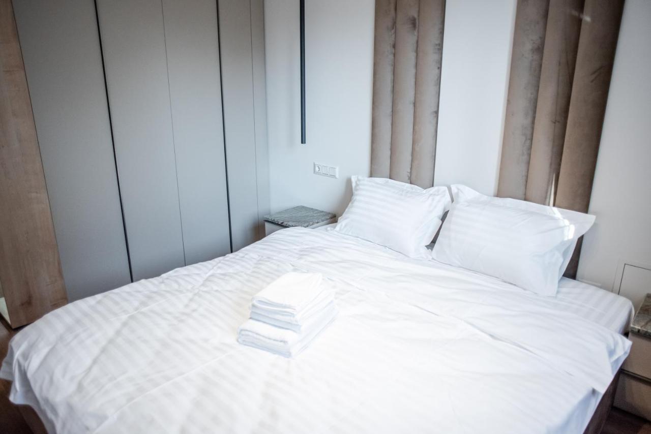 Opera Apartments คลูจ-นาโปกา ภายนอก รูปภาพ