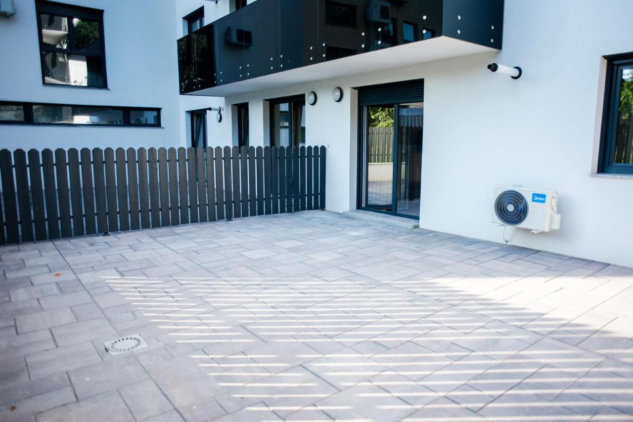 Opera Apartments คลูจ-นาโปกา ภายนอก รูปภาพ