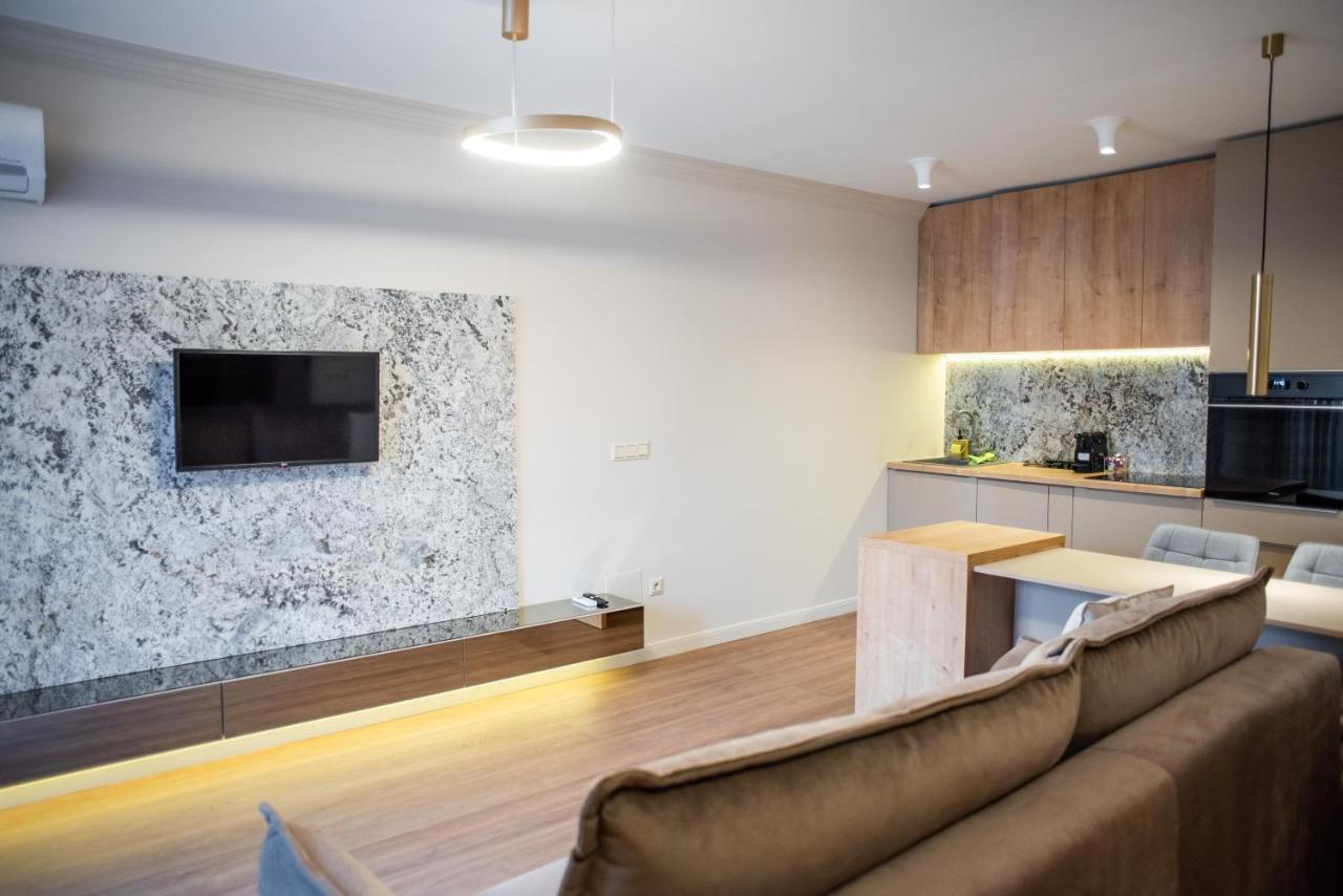 Opera Apartments คลูจ-นาโปกา ภายนอก รูปภาพ