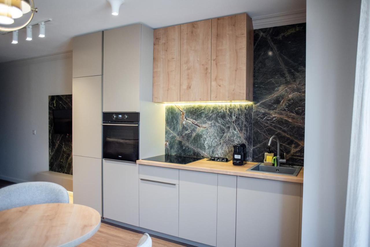 Opera Apartments คลูจ-นาโปกา ภายนอก รูปภาพ